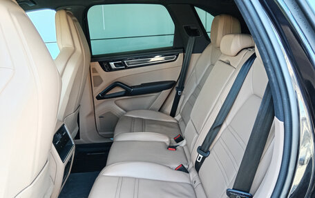 Porsche Cayenne III, 2018 год, 5 650 000 рублей, 15 фотография