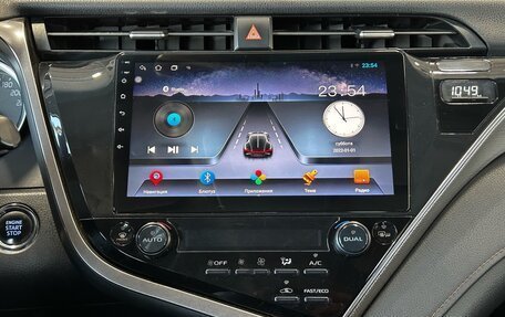 Toyota Camry, 2018 год, 2 185 000 рублей, 15 фотография