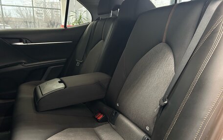 Toyota Camry, 2018 год, 2 185 000 рублей, 27 фотография