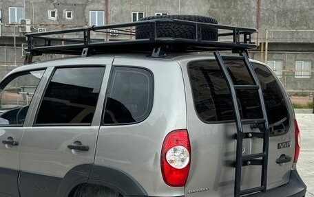 Chevrolet Niva I рестайлинг, 2013 год, 710 000 рублей, 5 фотография