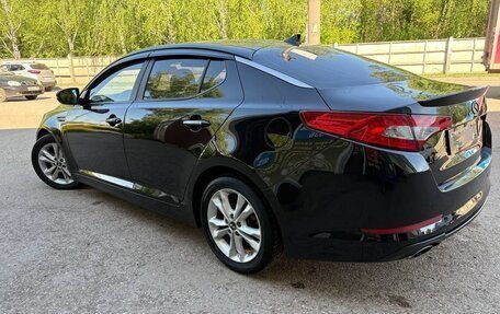 KIA K5 I рестайлинг, 2013 год, 1 500 000 рублей, 13 фотография