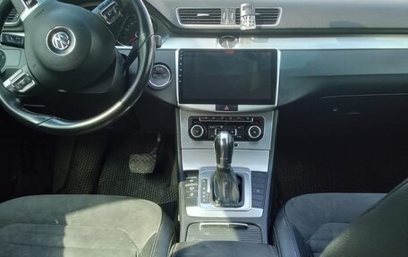 Volkswagen Passat B7, 2011 год, 800 000 рублей, 10 фотография