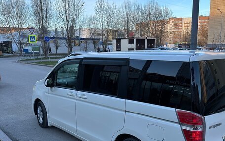 Honda Stepwgn IV, 2011 год, 1 450 000 рублей, 3 фотография