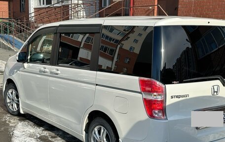 Honda Stepwgn IV, 2011 год, 1 450 000 рублей, 7 фотография