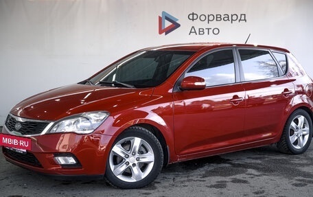 KIA cee'd I рестайлинг, 2011 год, 890 000 рублей, 2 фотография