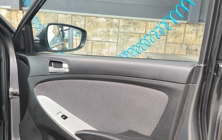 Hyundai Solaris II рестайлинг, 2013 год, 850 000 рублей, 12 фотография