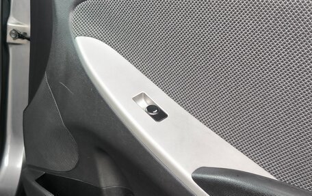 Hyundai Solaris II рестайлинг, 2013 год, 850 000 рублей, 18 фотография