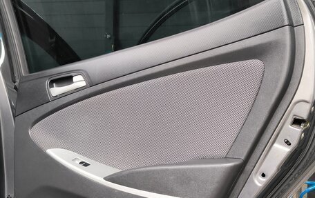 Hyundai Solaris II рестайлинг, 2013 год, 850 000 рублей, 20 фотография