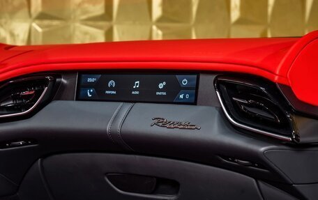 Ferrari Roma, 2024 год, 46 000 000 рублей, 15 фотография