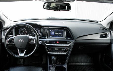 Hyundai Sonata VII, 2019 год, 2 015 000 рублей, 12 фотография