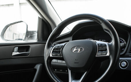 Hyundai Sonata VII, 2019 год, 2 015 000 рублей, 14 фотография