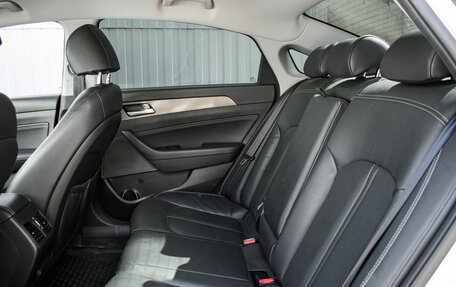 Hyundai Sonata VII, 2019 год, 2 015 000 рублей, 28 фотография