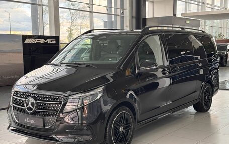 Mercedes-Benz V-Класс, 2024 год, 24 200 000 рублей, 1 фотография
