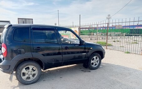 Chevrolet Niva I рестайлинг, 2013 год, 550 000 рублей, 1 фотография