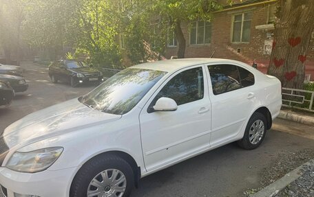 Skoda Octavia, 2011 год, 850 000 рублей, 3 фотография