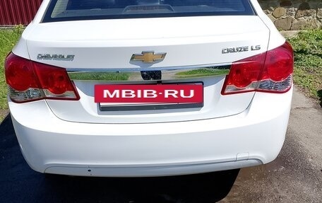 Chevrolet Cruze II, 2012 год, 820 000 рублей, 4 фотография
