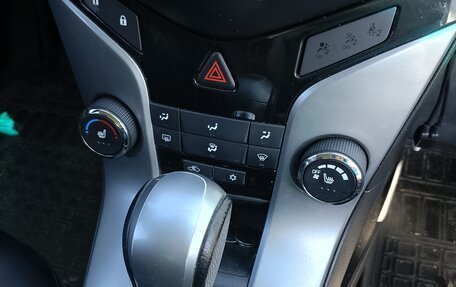 Chevrolet Cruze II, 2012 год, 820 000 рублей, 10 фотография
