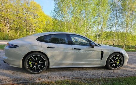 Porsche Panamera II рестайлинг, 2017 год, 9 800 000 рублей, 2 фотография