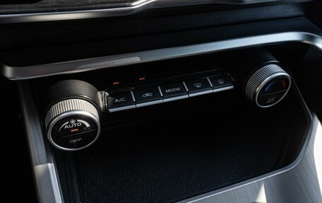 Geely Coolray I, 2020 год, 1 679 000 рублей, 22 фотография