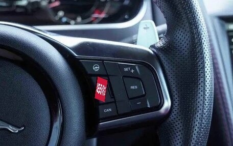 Jaguar F-Type I рестайлинг 2, 2021 год, 6 220 414 рублей, 22 фотография