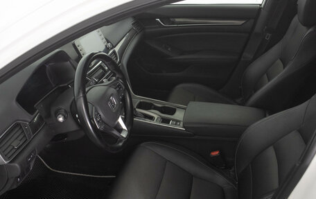 Honda Accord IX рестайлинг, 2018 год, 2 099 000 рублей, 10 фотография