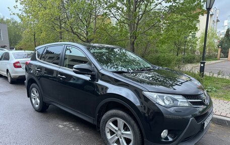 Toyota RAV4, 2013 год, 1 650 000 рублей, 2 фотография