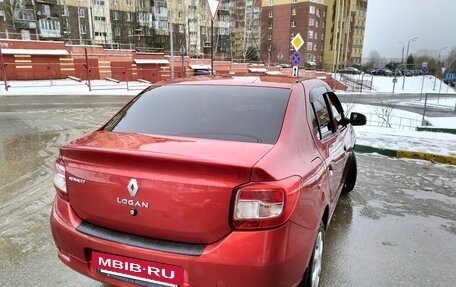 Renault Logan II, 2015 год, 810 000 рублей, 3 фотография