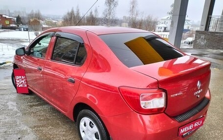 Renault Logan II, 2015 год, 810 000 рублей, 4 фотография