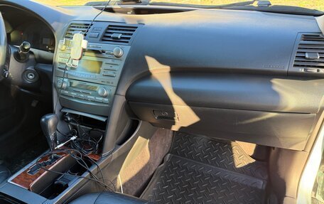 Toyota Camry, 2007 год, 1 390 000 рублей, 13 фотография