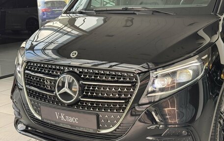 Mercedes-Benz V-Класс, 2024 год, 24 200 000 рублей, 38 фотография