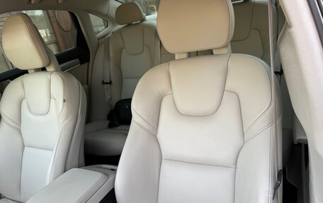 Volvo S90 II рестайлинг, 2017 год, 2 900 000 рублей, 7 фотография