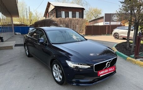 Volvo S90 II рестайлинг, 2017 год, 2 900 000 рублей, 2 фотография