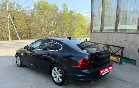 Volvo S90 II рестайлинг, 2017 год, 2 900 000 рублей, 3 фотография