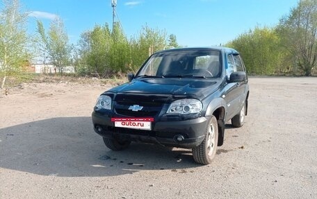 Chevrolet Niva I рестайлинг, 2013 год, 550 000 рублей, 3 фотография
