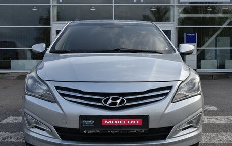 Hyundai Solaris II рестайлинг, 2014 год, 950 000 рублей, 2 фотография