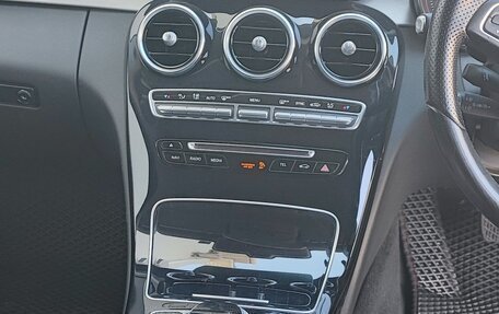 Mercedes-Benz C-Класс, 2016 год, 2 100 000 рублей, 11 фотография