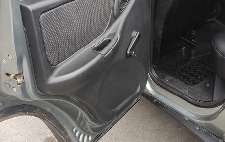 Chevrolet Niva I рестайлинг, 2011 год, 610 000 рублей, 18 фотография