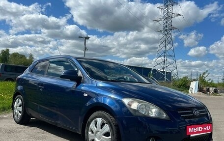 KIA cee'd I рестайлинг, 2009 год, 660 000 рублей, 2 фотография