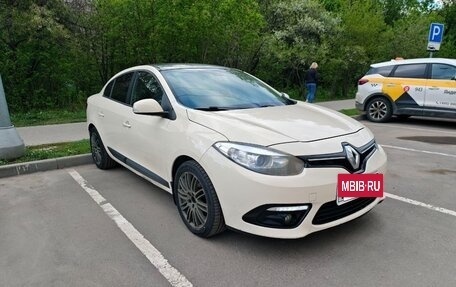 Renault Fluence I, 2013 год, 900 000 рублей, 3 фотография