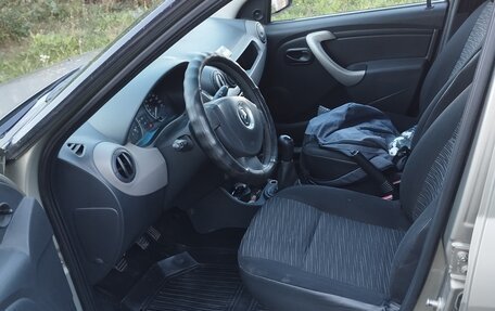 Renault Logan I, 2010 год, 580 000 рублей, 12 фотография