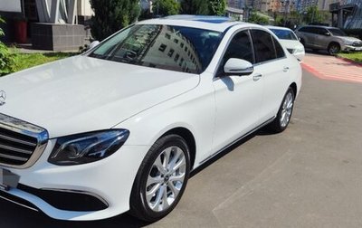 Mercedes-Benz E-Класс, 2020 год, 4 200 000 рублей, 1 фотография
