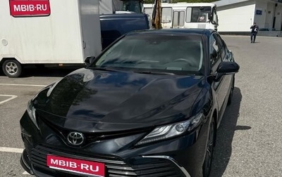 Toyota Camry, 2023 год, 3 250 000 рублей, 1 фотография