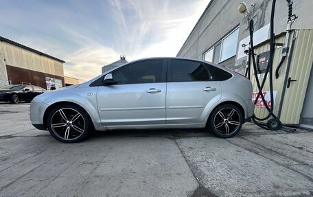 Ford Focus II рестайлинг, 2006 год, 550 000 рублей, 3 фотография