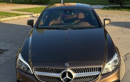 Mercedes-Benz CLS, 2015 год, 3 400 000 рублей, 3 фотография