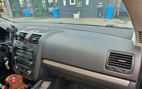 Volkswagen Jetta VI, 2010 год, 750 000 рублей, 8 фотография