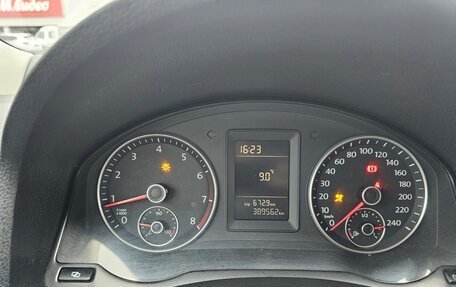 Volkswagen Jetta VI, 2010 год, 750 000 рублей, 4 фотография