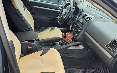 Volkswagen Jetta VI, 2010 год, 750 000 рублей, 7 фотография
