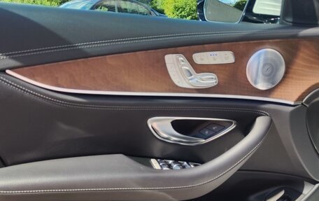 Mercedes-Benz E-Класс, 2020 год, 4 200 000 рублей, 13 фотография