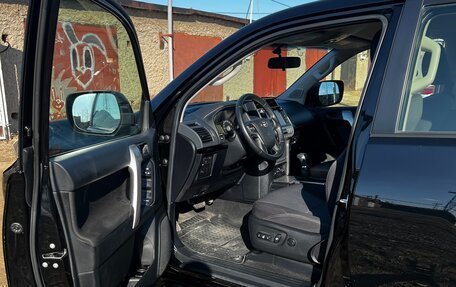 Toyota Land Cruiser Prado 150 рестайлинг 2, 2019 год, 5 935 000 рублей, 11 фотография