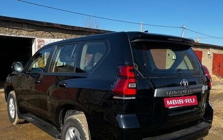 Toyota Land Cruiser Prado 150 рестайлинг 2, 2019 год, 5 935 000 рублей, 6 фотография